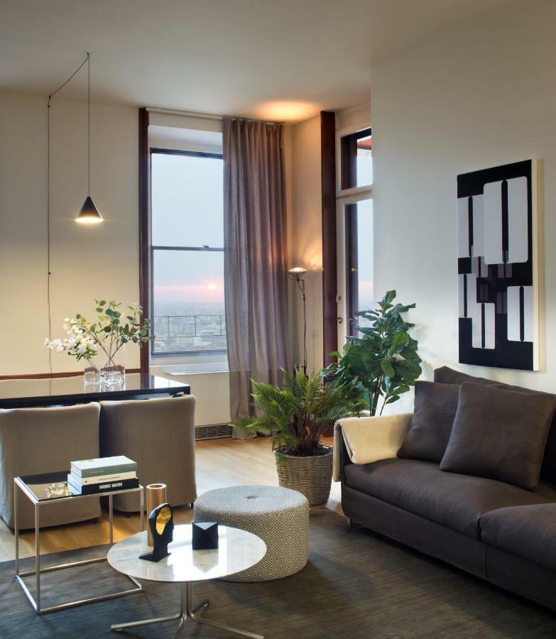 Domux Home Torre Velasca Милан Экстерьер фото